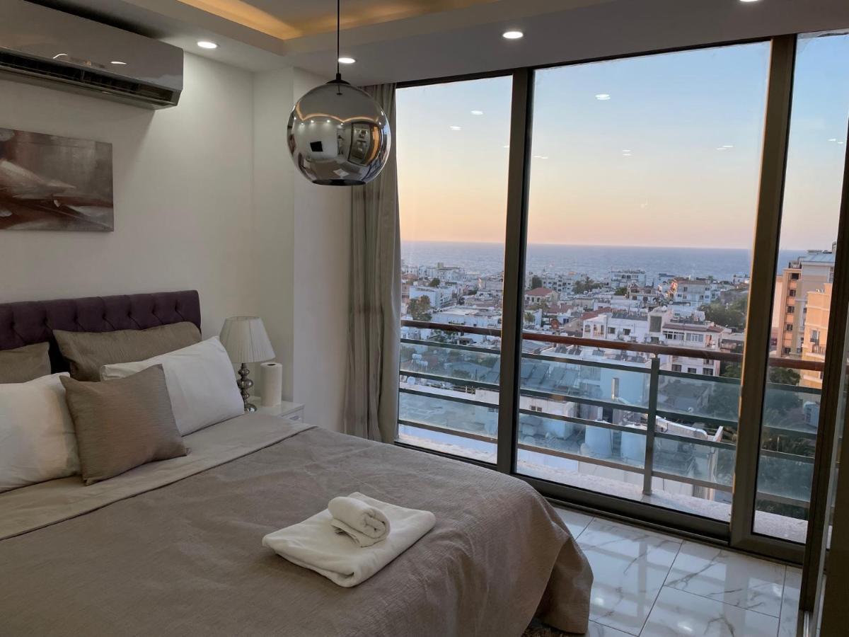 Elegant 2+1 Flat In The Heart Of Kyrenia + Wifi Appartement Buitenkant foto